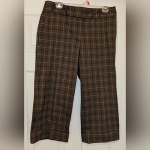 Liz Claiborne Brown Plaid Capris